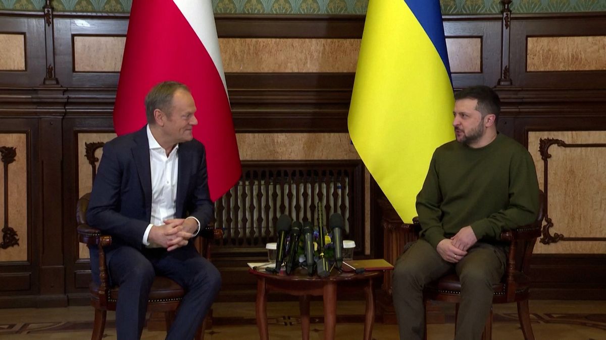 Tusk přijel do Kyjeva. Se Zelenským jednali i o společné produkci zbraní obou zemí